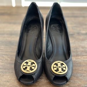 Tory Burch Black Julianne Peep Toe Wedge Heels in Size 5